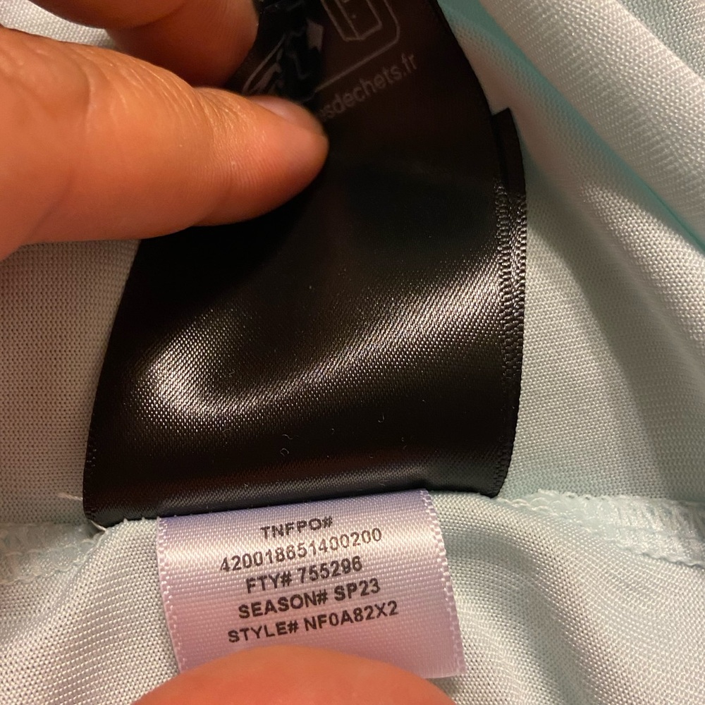 NWT! The North Face women’s XXL elevation skylight blue shirt - Picture 11 of 12